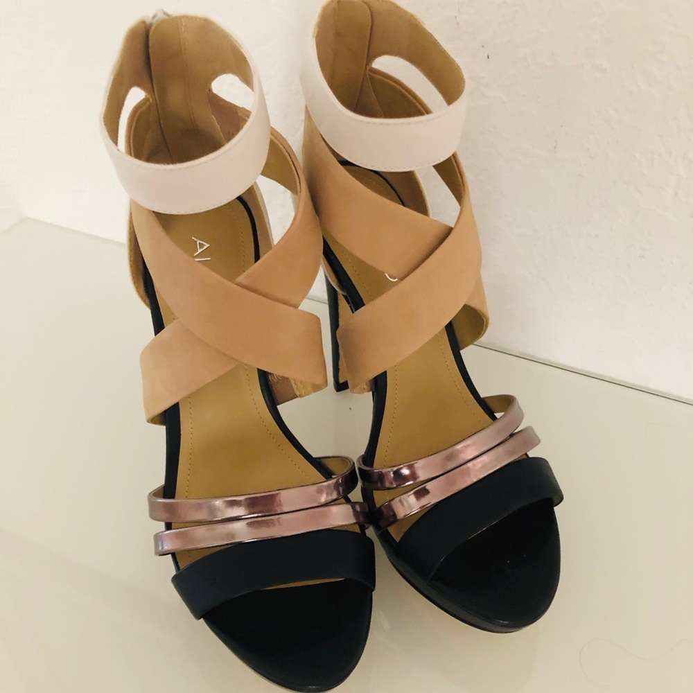 NEW!ALDO Chic High Heels with comfortable platform